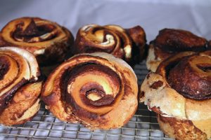 Bollos brioche de chocolate